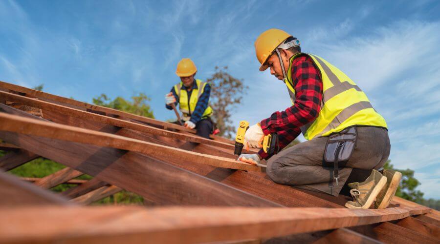 Professional Flat Roofing Installation services in Muenster, TX